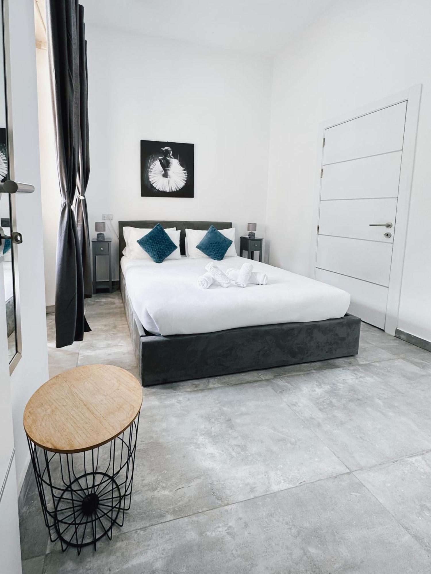 Valletta Waterfront 2 Beds Flat By Arcobnb Floriana Exterior foto